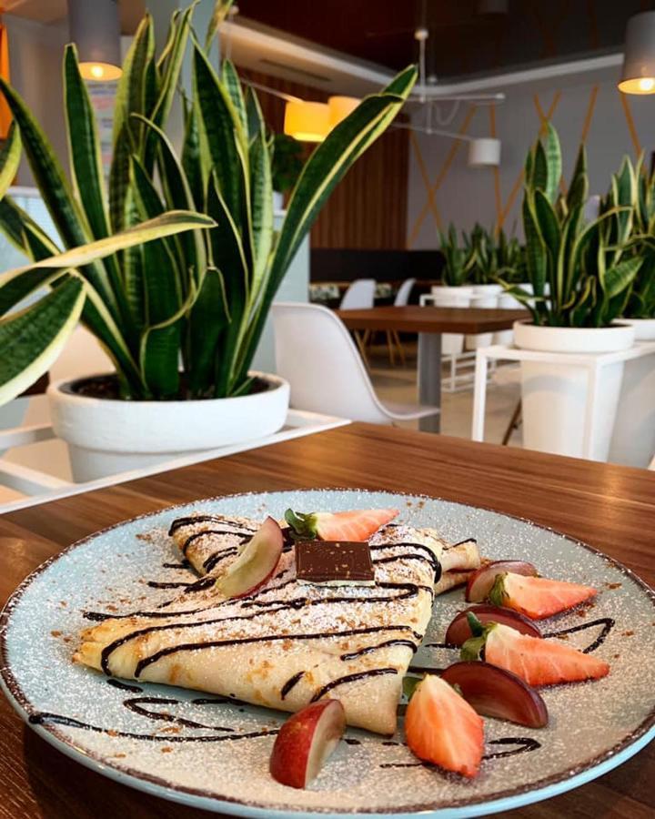 Hotel Pauza Радзин Подляски Екстериор снимка